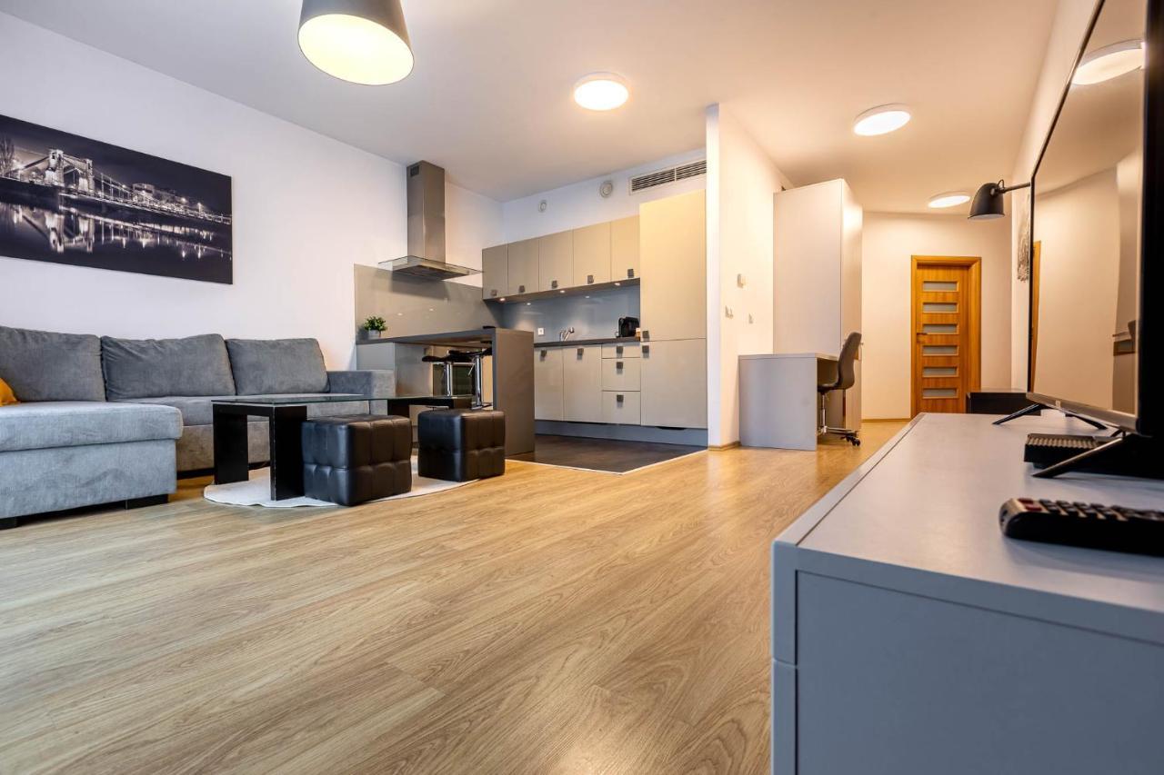 Apartament Just in Center Wrocław Buitenkant foto